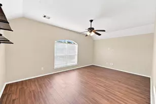 18810 Lantern Cove Ln, Tomball, TX 77375 - Photo 18