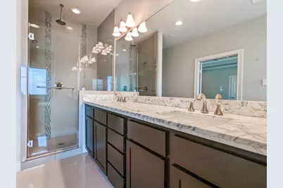 5323 Kiam Street, Houston, TX 77007 - Photo 1