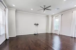 5323 Kiam St, Houston, TX 77007 - Photo 14