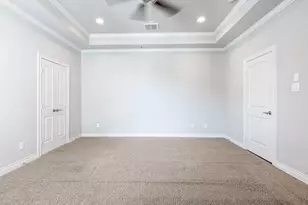 5323 Kiam St, Houston, TX 77007 - Photo 18