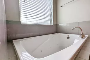 5323 Kiam St, Houston, TX 77007 - Photo 20