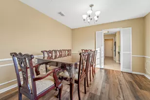 9302 Claridge Dr, Houston, TX 77031 - Photo 10