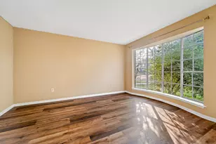 9302 Claridge Dr, Houston, TX 77031 - Photo 8