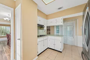 9302 Claridge Dr, Houston, TX 77031 - Photo 38