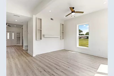 1014 Humphrey Avenue, Palacios, TX 77465 - Photo 24