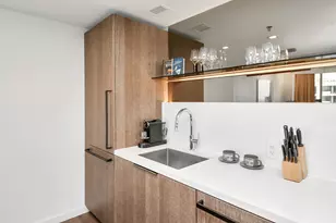 1300 Lamar Street St, Houston, TX 77010 - Photo 10