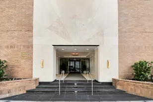 1300 Lamar Street St, Houston, TX 77010 - Photo 30