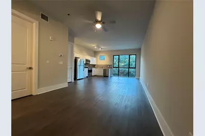 2727 Houston Avenue #202, Houston, TX 77009 - Photo 2