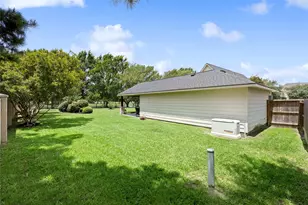 11710 Oakshield Ln, Cypress, TX 77433 - Photo 32