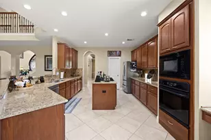 11710 Oakshield Ln, Cypress, TX 77433 - Photo 12