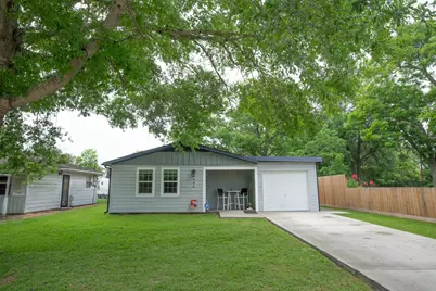 846 S Anderson Street, Angleton, TX 77515 - Photo 4