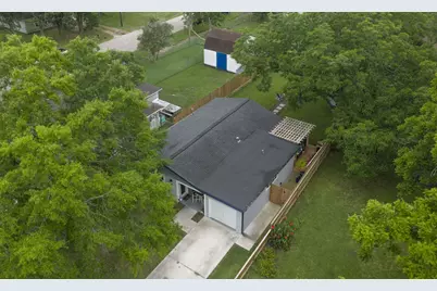846 S Anderson Street, Angleton, TX 77515 - Photo 28