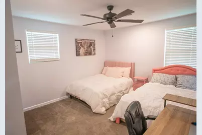 846 S Anderson Street, Angleton, TX 77515 - Photo 18