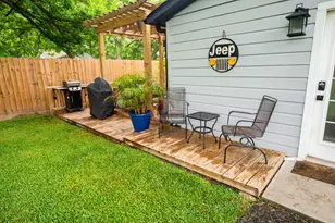 846 S Anderson St, Angleton, TX 77515 - Photo 24