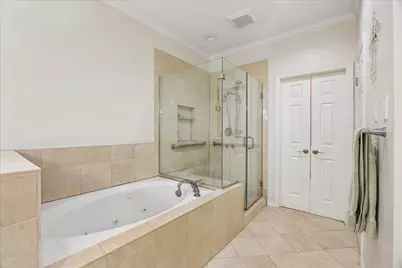 5774 Doliver Drive, Houston, TX 77057 - Photo 10