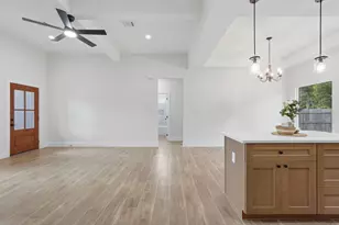 16303 Crockett Martin Ests Dr, Conroe, TX 77306 - Photo 8