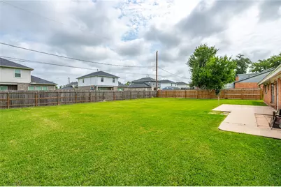 414 N Yaupon Street, Richwood, TX 77531 - Photo 20