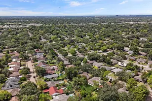 4525 Kingfisher Dr, Houston, TX 77035 - Photo 36