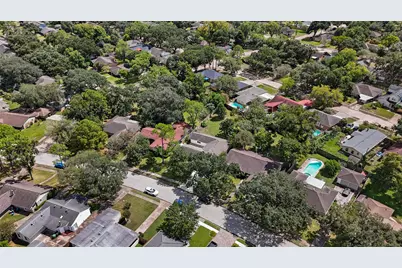4525 Kingfisher Drive, Houston, TX 77035 - Photo 34