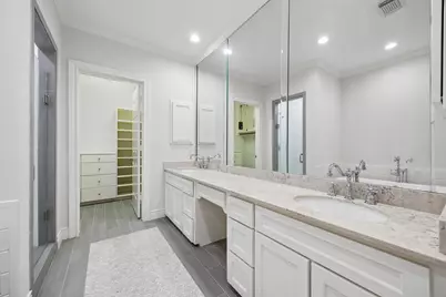1904 Greenwich Place Drive, Houston, TX 77019 - Photo 20