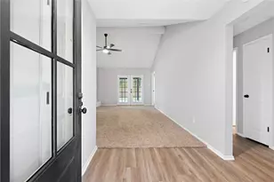 2314 Peaceful Valley Dr, Spring, TX 77373 - Photo 4