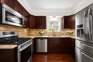 5 N Deerfoot Cir, The Woodlands, TX 77380 - Photo 6