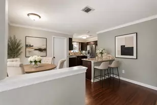 5 N Deerfoot Cir, The Woodlands, TX 77380 - Photo 4