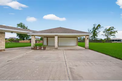 14910 High Meadow Ln, Baytown, TX 77523 - Photo 38