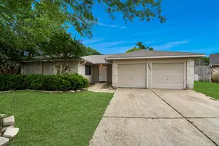 7351 Sonnet Glen Ln, Houston, TX 77095 - Photo 1