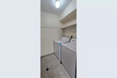 9797 Leawood Blvd #104, Houston, TX 77099 - Photo 8
