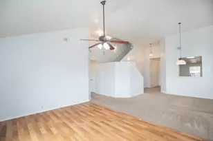 10447 Sugar Sands Ct, Sugar Land, TX 77498 - Photo 20