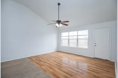 10447 Sugar Sands Court, Sugar Land, TX 77498 - Photo 18