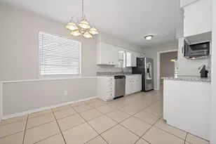 23015 Canyon Lake Dr, Spring, TX 77373 - Photo 16