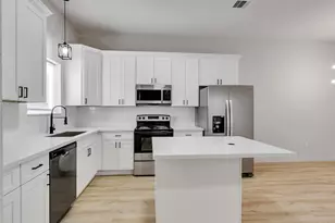 9709 Cargill St, Houston, TX 77029 - Photo 14
