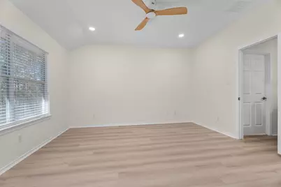 11 Whitekirk Place, Magnolia, TX 77354 - Photo 18