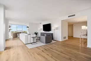 5110 San Felipe St, Houston, TX 77056 - Photo 2