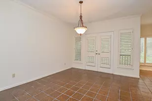 294 Sugar Berry Cir, Houston, TX 77024 - Photo 10