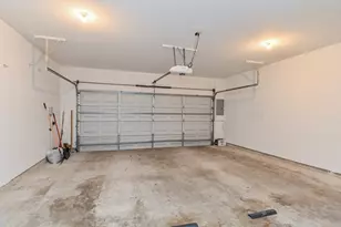 294 Sugar Berry Cir, Houston, TX 77024 - Photo 32