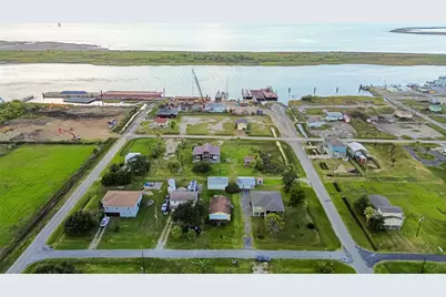 1215 Pickney Avenue, Port Bolivar, TX 77650 - Photo 6