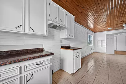 1215 Pickney Avenue, Port Bolivar, TX 77650 - Photo 22