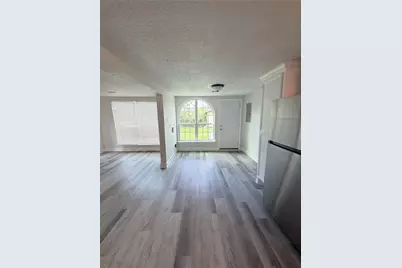 301 N Avenue C, Freeport, TX 77541 - Photo 12