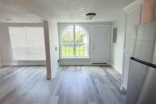 301 N Avenue C, Freeport, TX 77541 - Photo 12