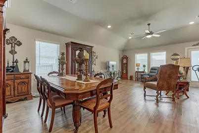 10004 Bigfoot Wallace Drive, Montgomery, TX 77316 - Photo 12