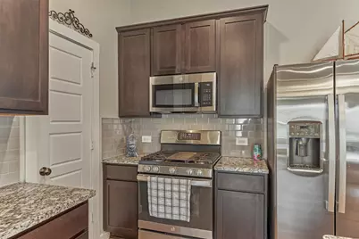 10004 Bigfoot Wallace Drive, Montgomery, TX 77316 - Photo 24