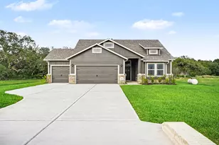 22 Red Barn Rd, Bay City, TX 77414 - Photo 2