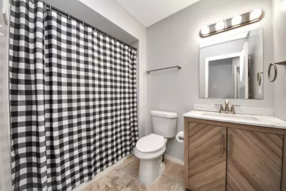 6154 W Airport Boulevard #16, Houston, TX 77035 - Photo 14