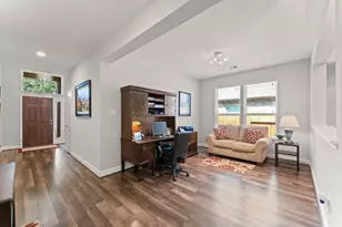 1918 Elkington Cir, Conroe, TX 77304 - Photo 6