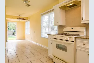 1409 Winnie Street, Galveston, TX 77550 - Photo 8