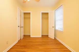 1409 Winnie St, Galveston, TX 77550 - Photo 12