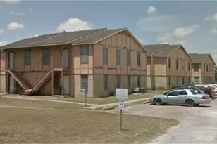 2200 N Adams St, Beeville, TX 78102 - Photo 6